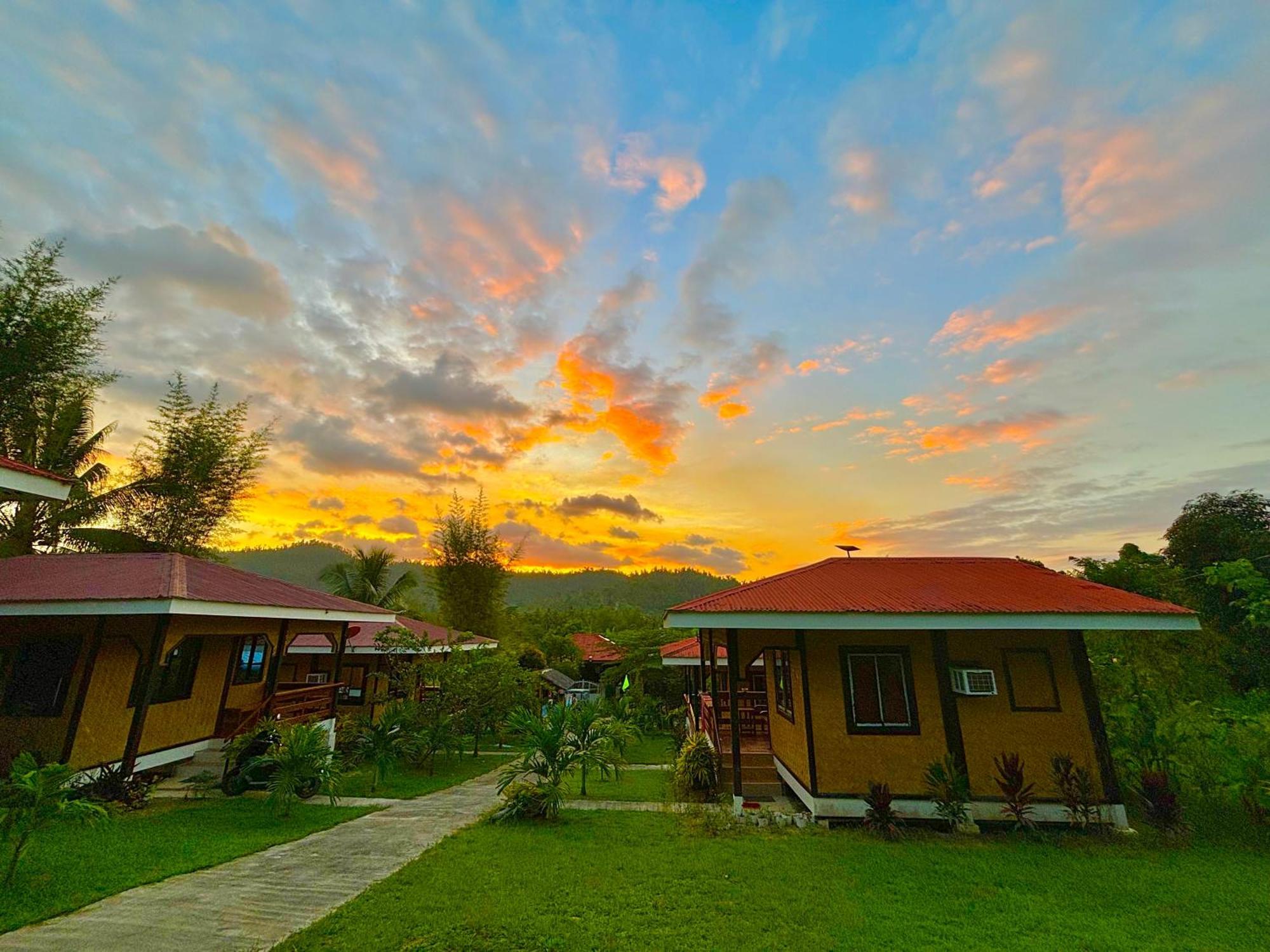 Luzville Transient House - Port Barton Itaytay Экстерьер фото