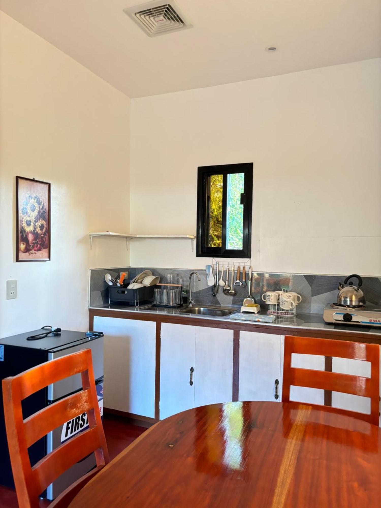 Luzville Transient House - Port Barton Itaytay Экстерьер фото